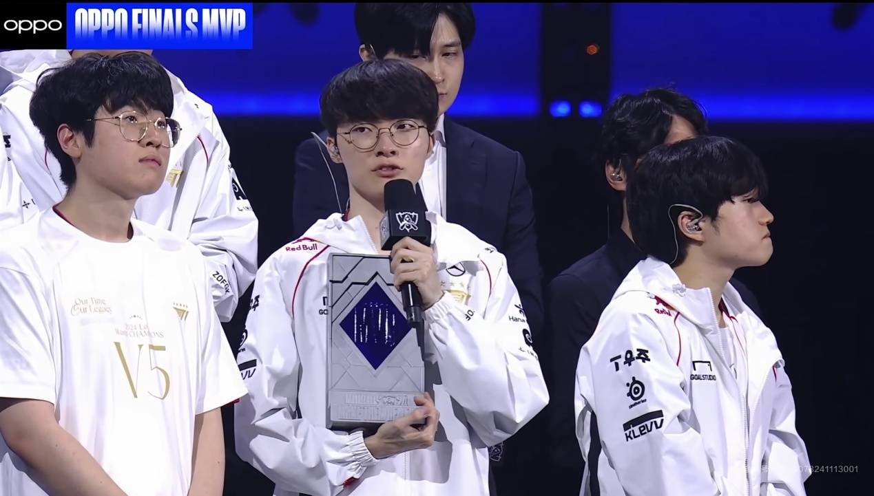 LPL首位“六冠王”诞生！Knight完成登顶，超越厂长，成联赛之王