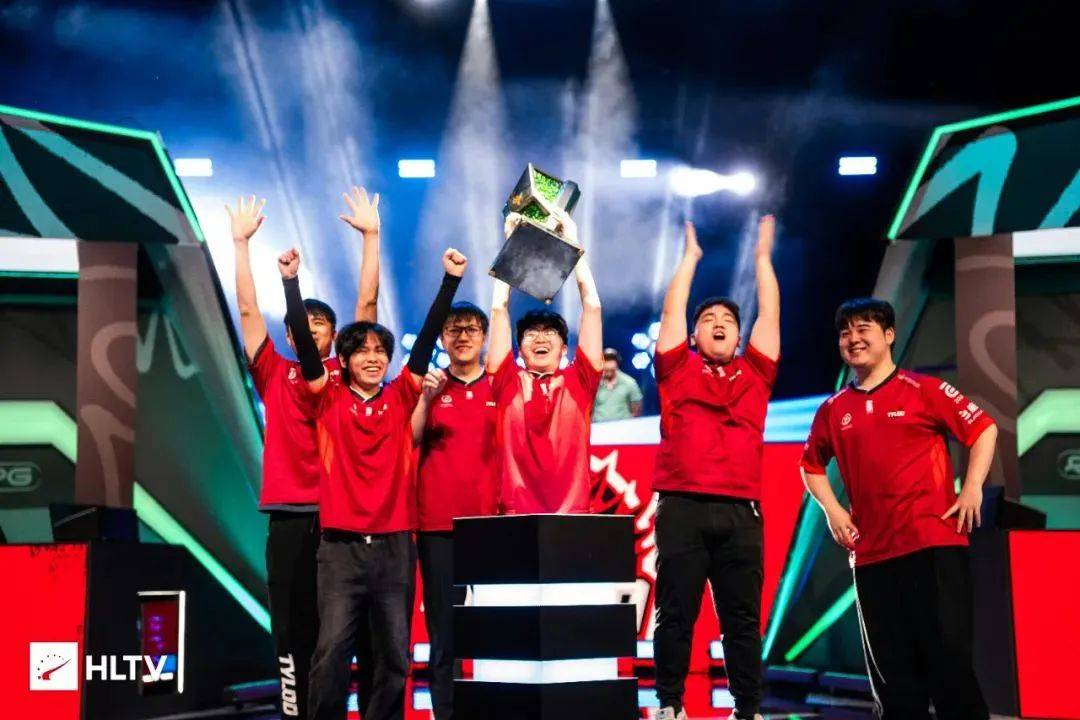 S15赛程公布；一诺获KWC最受欢迎选手称号；T1终结Gen.G27连胜 | 电竞周报