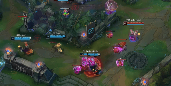 LOL赛事对决精彩,三国邀你赴谋略盛宴