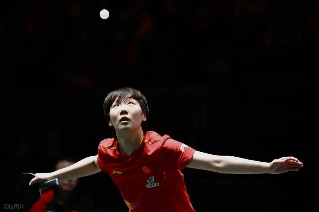 王曼昱杀疯了！9-0横扫张本美和后空降南京，大屏C位亮相！乒超总决赛赛程出炉！