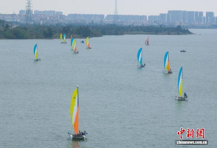 2025海南“南渡江”国际帆船邀请赛开赛