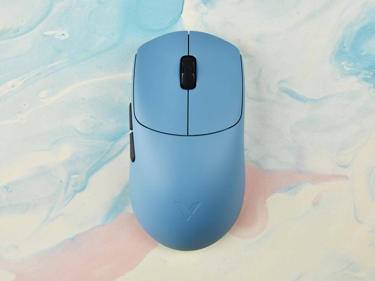 雷柏VT0双8K电竞鼠标评测：中小手抓握玩家的终极答案