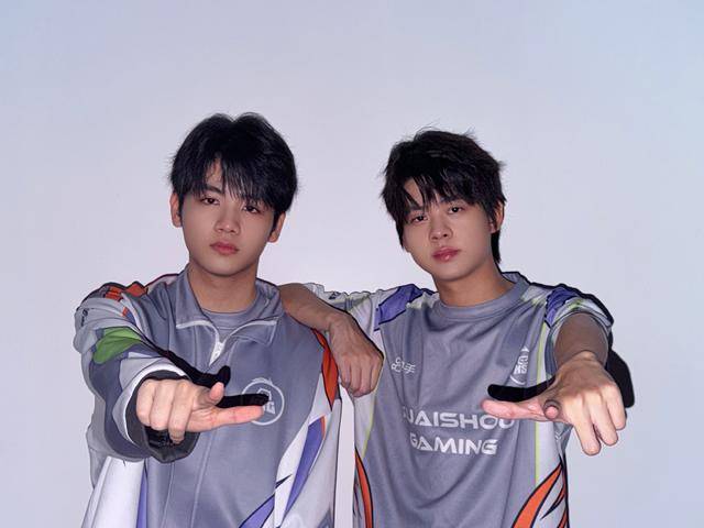 KSG无言和小屿年少轻狂，句号感慨万千，新一代明星选手有戏吗？