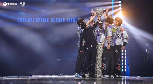 KSG无言和小屿年少轻狂，句号感慨万千，新一代明星选手有戏吗？